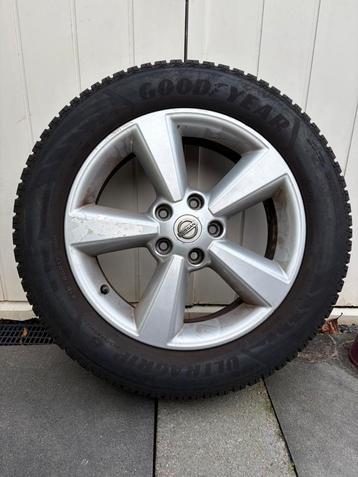 Vier winterbanden Nissan Qashqai 17 inch originele velgen beschikbaar voor biedingen