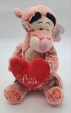 Teigetje Valentijn knuffel met Hart With Love ca. 30cm NIEUW, Ophalen of Verzenden, Winnie de Poeh of vrienden, Nieuw, Knuffel