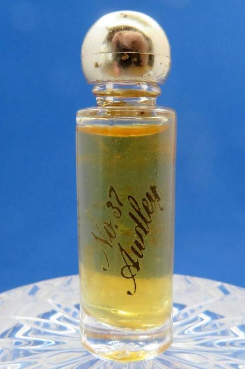 Mini - HERB FARM SHOP - No. 37 Audley - 4ml - p - 5,3cm, Verzamelen, Parfumverzamelingen, Gebruikt, Miniatuur, Gevuld, Ophalen of Verzenden