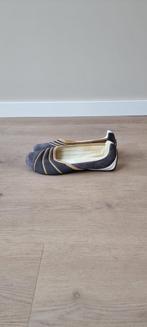 Poema Ballerina's - Maat 38,5, Ophalen of Verzenden, Zo goed als nieuw, Grijs, Ballerina's