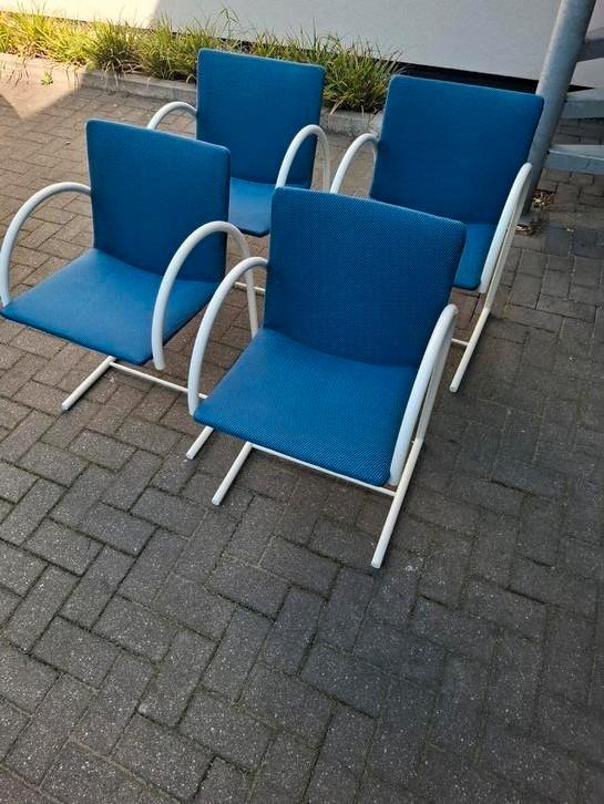 Dutch design set metaform  4 cirkel stoelen, Huis en Inrichting, Stoelen, Gebruikt, Vier, Stof, Ophalen