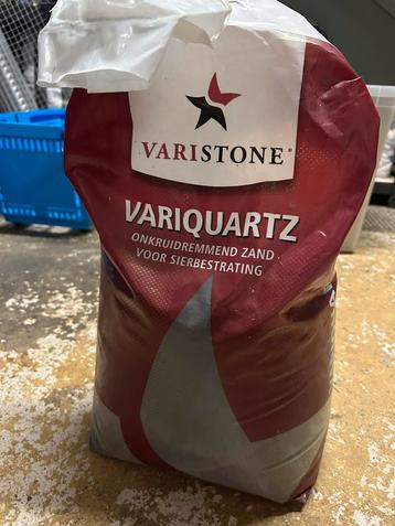 Variquartz Black Onkruidremmend voegzand Basalt beschikbaar voor biedingen
