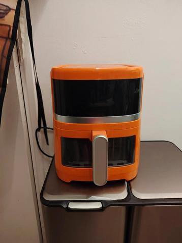 Airfrier 2 keer gebruikt en we hebben dubbel  beschikbaar voor biedingen