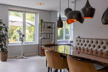 Luxe design hoekbank voor eettafel beschikbaar voor biedingen
