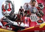 HOT DEALS HOT TOYS - AVENGERS OP = OP !!!!!!!!, Ophalen, Zo goed als nieuw, Film, Actiefiguur of Pop