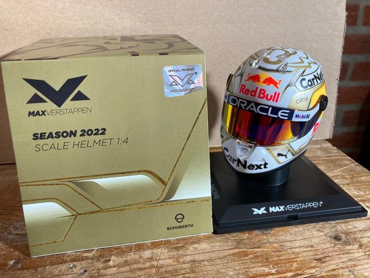 ✅ Max Verstappen 1:4 helm 2022 Seizoenshelm Red Bull RB18, Verzamelen, Automerken, Motoren en Formule 1, Nieuw, Formule 1, Ophalen of Verzenden