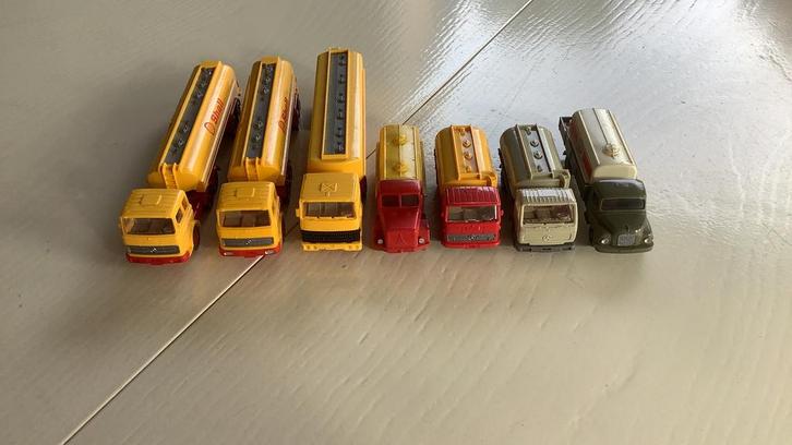 Zeven Wiking tankwagenmodellen. In uitstekende staat., Hobby en Vrije tijd, Modelauto's | 1:87, Zo goed als nieuw, Bus of Vrachtwagen