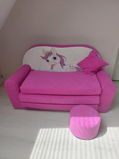 Roze Eenhoorn Kinderbank – Uitklapbaar tot Slaapbank, Kinderen en Baby's, Kinderkamer | Inrichting en Decoratie, Gebruikt, Ophalen
