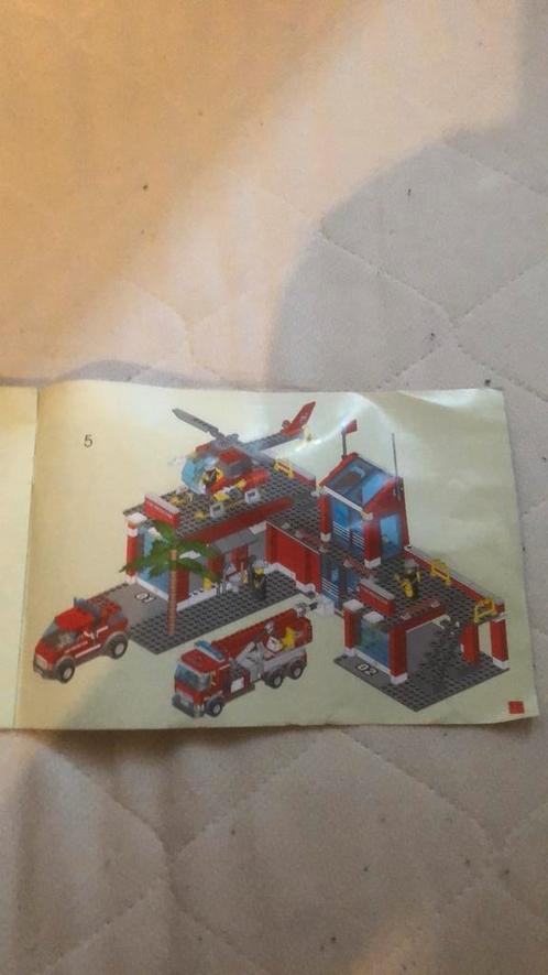 Mooie Lego brandweer bureau set, Kinderen en Baby's, Speelgoed | Duplo en Lego, Nieuw, Lego, Complete set, Ophalen of Verzenden