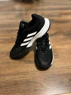 Nieuwe Tennis Schoenen Heren Maat 42, Ophalen of Verzenden, Zo goed als nieuw, Adidas, Sportschoenen