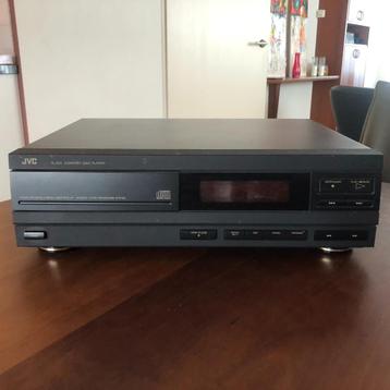 JVC Compact Disc speler beschikbaar voor biedingen