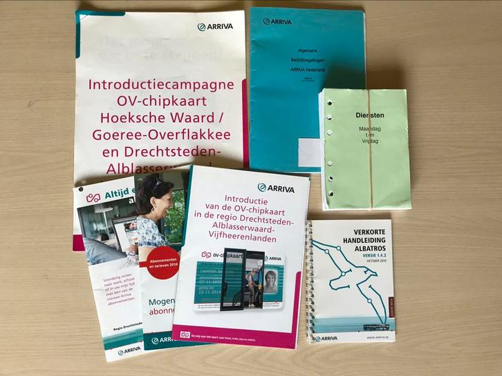 7 Items van vervoersmaatschappij Arriva, Verzamelen, Spoorwegen en Tramwegen, Trein, Boek of Tijdschrift, Ophalen of Verzenden