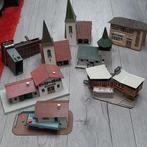 Set van 29 modelspoorbaan miniatuurgebouwen en kerken, Ophalen, Gebruikt