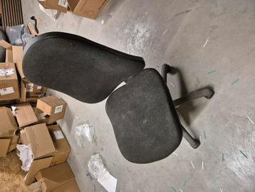 Bureaustoel - gratis beschikbaar voor biedingen