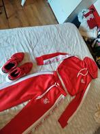 Rood SikSilk in maat xs en Nike schoenen in rood maat 38, Kleding | Dames, Huispakken, Nike, Maat 34 (XS) of kleiner, Zo goed als nieuw