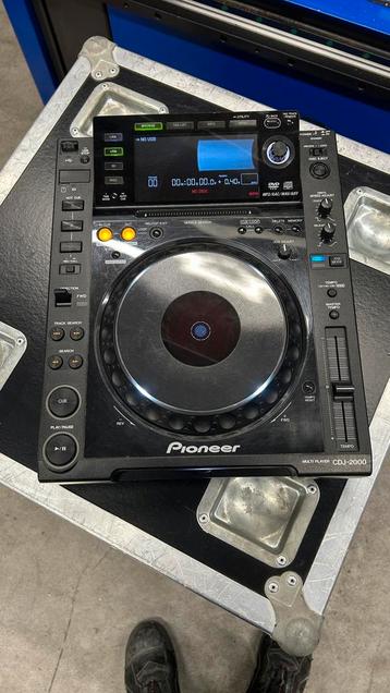 Pioneer CDJ-2000 multiplayer beschikbaar voor biedingen