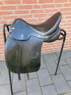 Rossner Montreal 17 inch dressuurzadel, Dieren en Toebehoren, Gebruikt, Dressuur, ., Ophalen of Verzenden