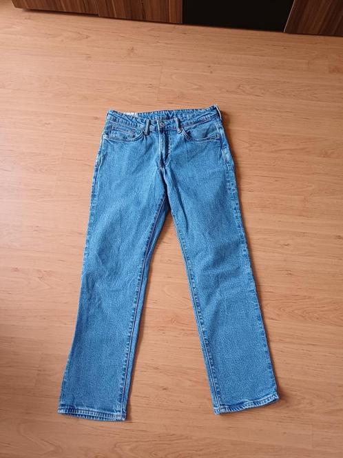 Jeans lichtblauw regular fit van H&M maat W30 L30, Kleding | Heren, Spijkerbroeken en Jeans, Zo goed als nieuw, W32 (confectie 46) of kleiner