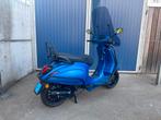 Vespa Sprint 2019 full option in nieuw staat (mat blauw), Ophalen, Vespa S, 49 cc, Zo goed als nieuw