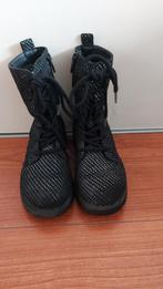 Kinderlaarsjes, Ophalen, Gebruikt, Jongen of Meisje