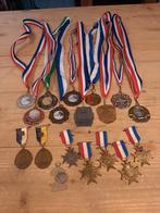 18 medailles, Postzegels en Munten, Penningen en Medailles, Overige materialen, Ophalen of Verzenden