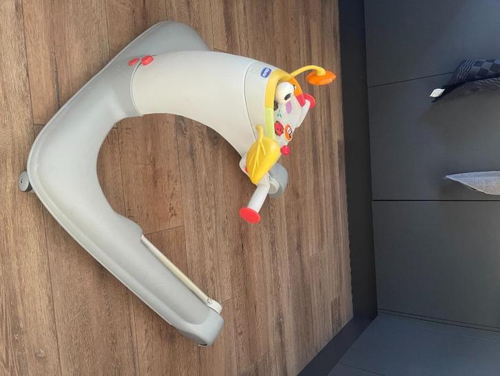 Chicco loopkar – verstelbaar en inklapbaar, Kinderen en Baby's, Speelgoed | Babyspeelgoed, Gebruikt, Overige typen, Met licht