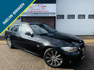 Bmw 3-serie Touring 320i Luxry LEER NAVI XENON INRUIL MOG!!! beschikbaar voor biedingen