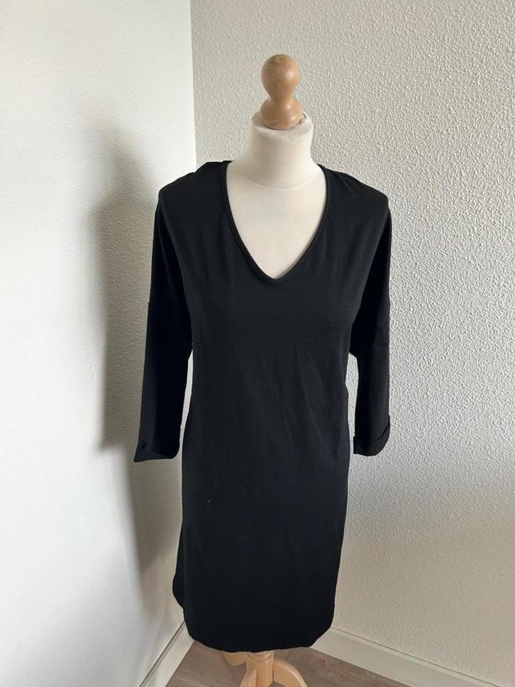 Norah maat 46 NIEUW zwarte jurk strepen 2669, Kleding | Dames, Jurken, Nieuw, Maat 46/48 (XL) of groter, Zwart, Onder de knie