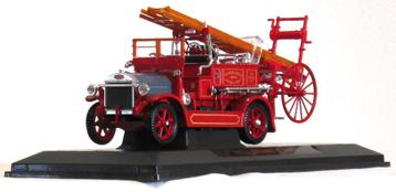 DENNIS. N. 1921. Brandweer. Yatming-Signature. 1:43. O.V.P. beschikbaar voor biedingen
