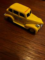 Lledo Yellow Cab, Ophalen of Verzenden, Zo goed als nieuw, Auto