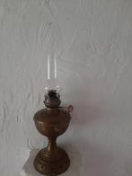 Antieke olielamp, Antiek en Kunst, Antiek | Lampen, Ophalen of Verzenden