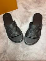 Louis vuitton slippers maat 41, Kleding | Heren, Ophalen of Verzenden, Nieuw, Zwart