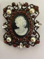 Vintage cameo broche, Sieraden, Tassen en Uiterlijk, Antieke sieraden, Verzenden, Overige materialen, Broche