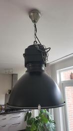 Zwarte industriele hanglamp metaal, 50 tot 75 cm, Ophalen of Verzenden, Zo goed als nieuw, Metaal