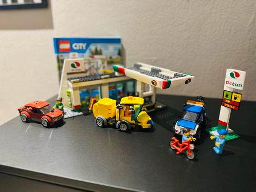 Lego city tankstation 60132, Kinderen en Baby's, Speelgoed | Duplo en Lego, Zo goed als nieuw, Lego, Complete set, Ophalen of Verzenden