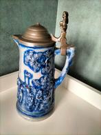 Mooi Gedecoreerd Pul met tinnen deksel met man figuur, Ophalen of Verzenden