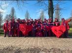 Mooie grote loopgroep carnaval, Ophalen