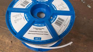Nieuw en ongebruikt 100m coax kabel op rol beschikbaar voor biedingen