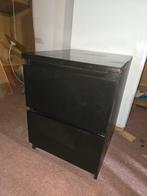 Gratis Malm nachtkastje, Huis en Inrichting, Kasten | Dressoirs, Ophalen, Overige materialen, Minder dan 50 cm, Gebruikt