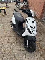Piaggio zip 70cc 2takt 2017, Fietsen en Brommers, Scooters | Piaggio, Ophalen of Verzenden, Zo goed als nieuw, Tweetakt, Zip