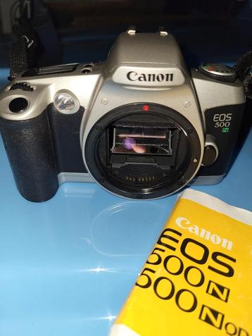 Body canon eos 500n met boekje en tas beschikbaar voor biedingen
