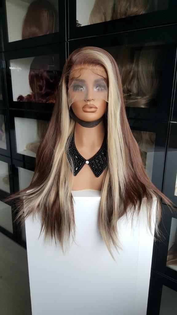 Luxe Lace Pruik: Donker bruin met Blond, Stijl 70cm, Sieraden, Tassen en Uiterlijk, Uiterlijk | Haarverzorging, Nieuw, Pruik of Haarverlenging