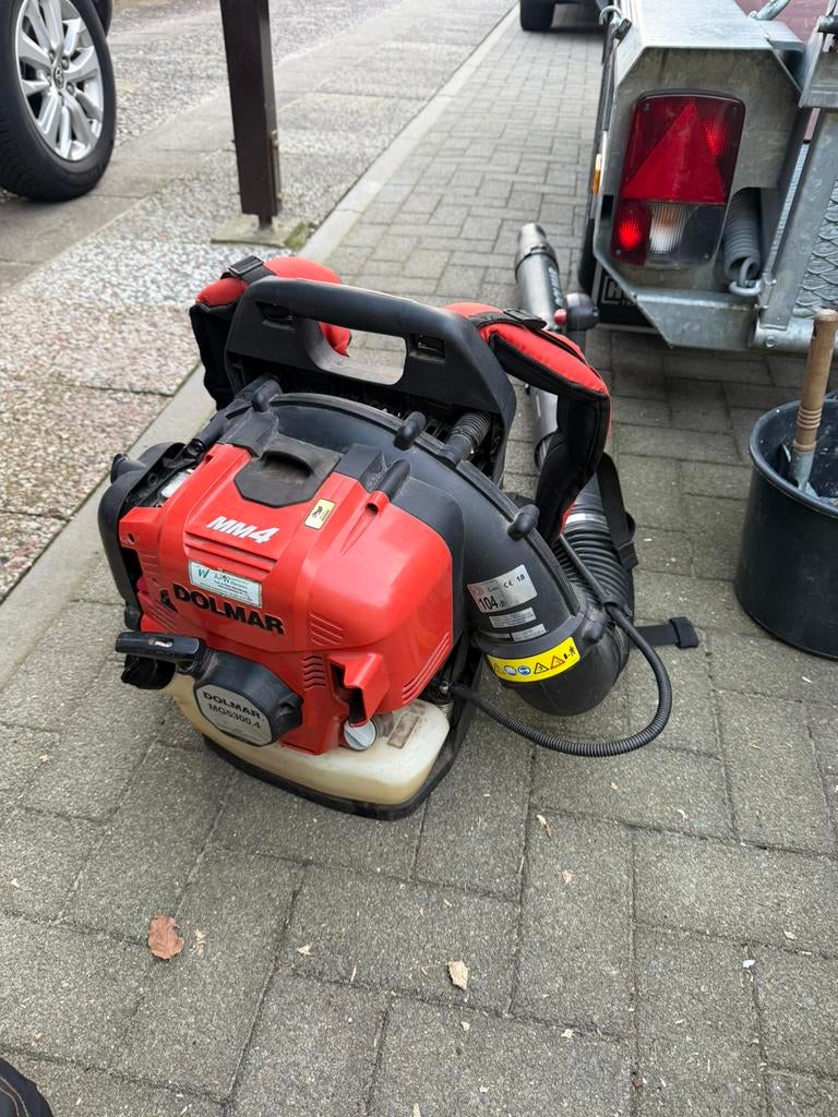 Dolmar MG5300.4 bladblazer, Tuin en Terras, Bladblazers, Zo goed als nieuw, Ruggedragen, Benzine, Ophalen