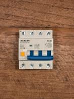 SEP aardlekautomaat B16 0,3A (300mA) 3P+N, Hobby en Vrije tijd, Ophalen of Verzenden, Zo goed als nieuw