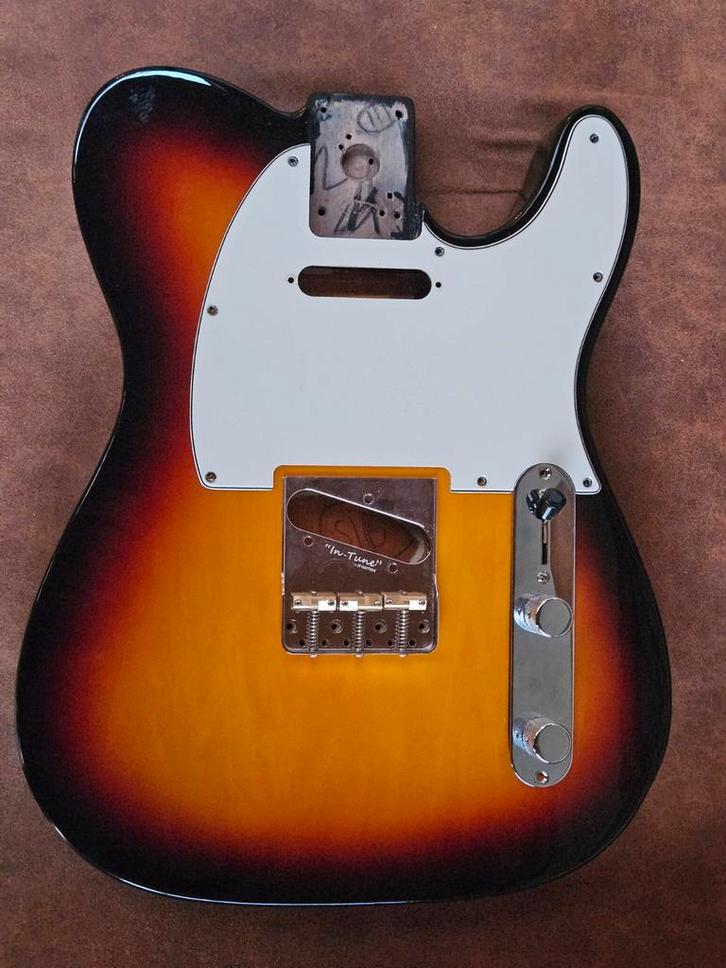 Fender telecaster body (Mexico), Muziek en Instrumenten, Instrumenten | Onderdelen, Elektrische gitaar, Ophalen