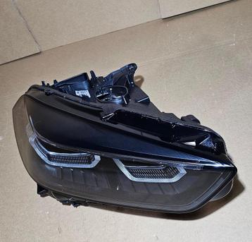 Koplamp BMW 1 Serie F40 Voll LED Rechts Blackline 8082630-04 beschikbaar voor biedingen