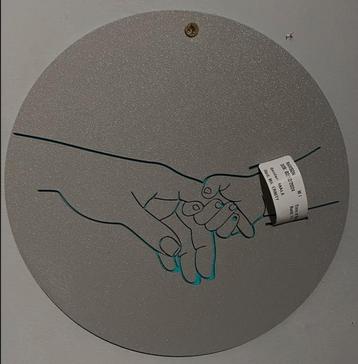 Geboorte bandje, hand in hand. Kleuren aanpasbaar  beschikbaar voor biedingen