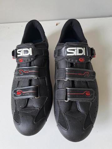 SIDI Wielrenschoenen Maat 47,5 (valt als 46) beschikbaar voor biedingen