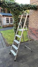 Huishoudtrap Huishoud Trap Keukentrap 5 tredes, Doe-het-zelf en Verbouw, Ladders en Trappen, Ophalen, Gebruikt, Trap, Minder dan 2 meter