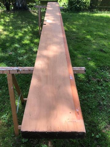 Dikke red ceder balk 335 cm lang beschikbaar voor biedingen